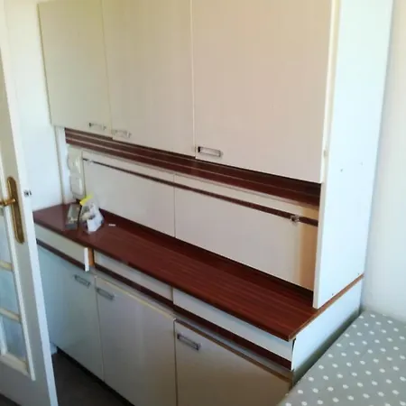 With 2 Bedrooms In Ferrand With Wonderful Mountain View And Balcony Apartment *