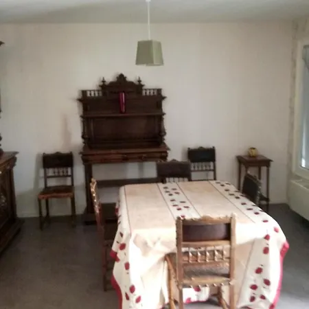 With 2 Bedrooms In Ferrand With Wonderful Mountain View And Balcony * Clermont-Ferrand