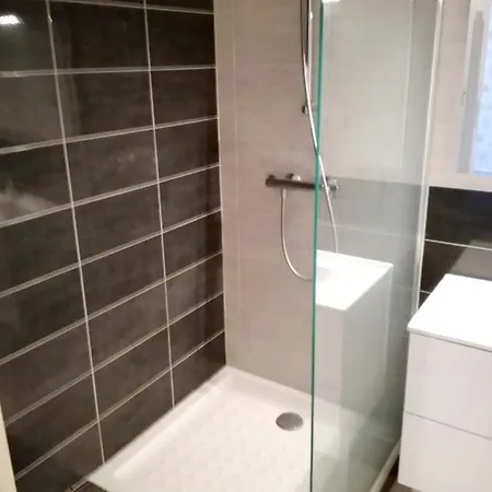With 2 Bedrooms In Ferrand With Wonderful Mountain View And Balcony Apartment Clermont-Ferrand